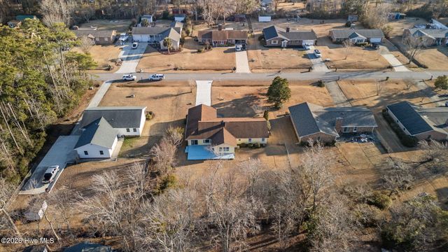 3616 Sunny Drive, Morehead City, NC 28557