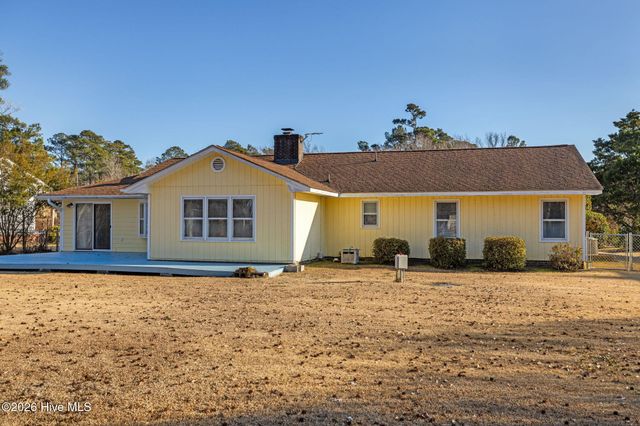 3616 Sunny Drive, Morehead City, NC 28557