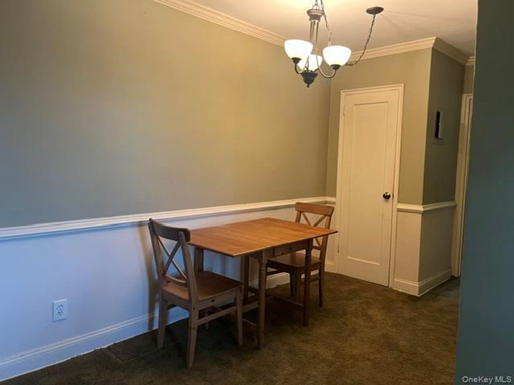 275 Maple Ave B5, Rockville Centre, NY 11570 — photo 5