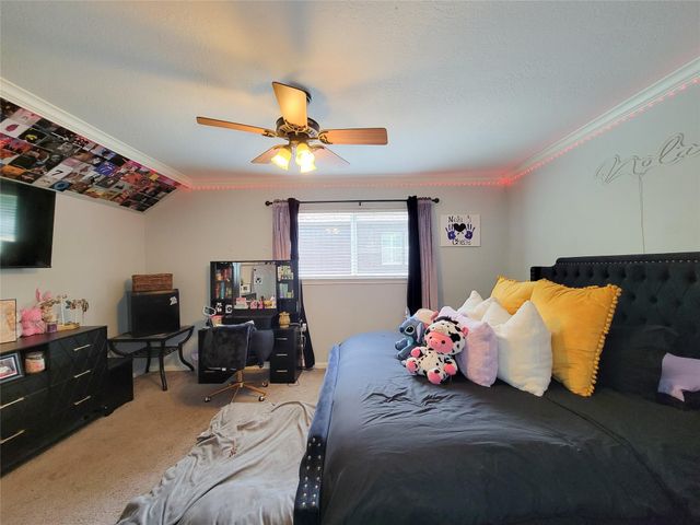 6235 Rolling Water Drive, Houston, TX 77069