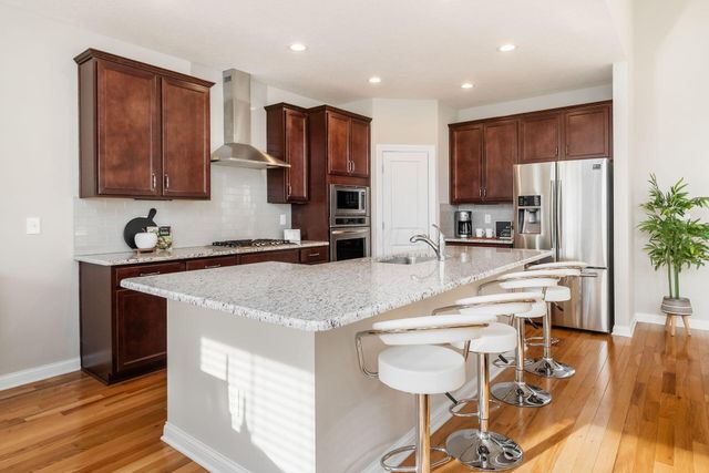 5523 Ballantrae Woods Drive, Dublin, OH 43016