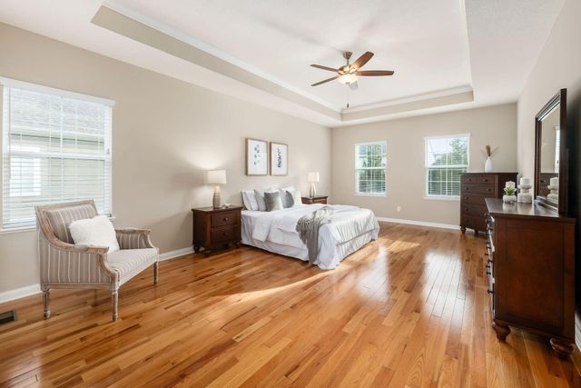 5523 Ballantrae Woods Drive, Dublin, OH 43016