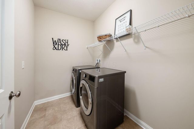 5523 Ballantrae Woods Drive, Dublin, OH 43016