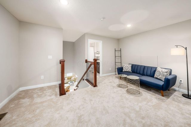 5523 Ballantrae Woods Drive, Dublin, OH 43016