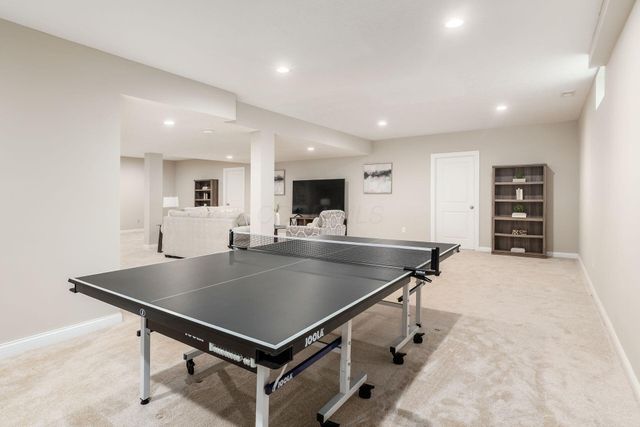 5523 Ballantrae Woods Drive, Dublin, OH 43016