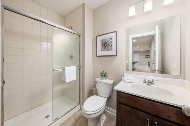 5523 Ballantrae Woods Drive, Dublin, OH 43016