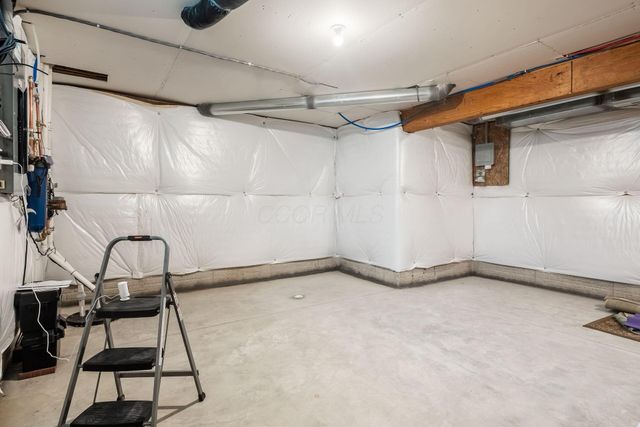 5523 Ballantrae Woods Drive, Dublin, OH 43016