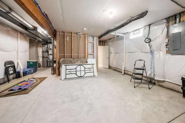 5523 Ballantrae Woods Drive, Dublin, OH 43016