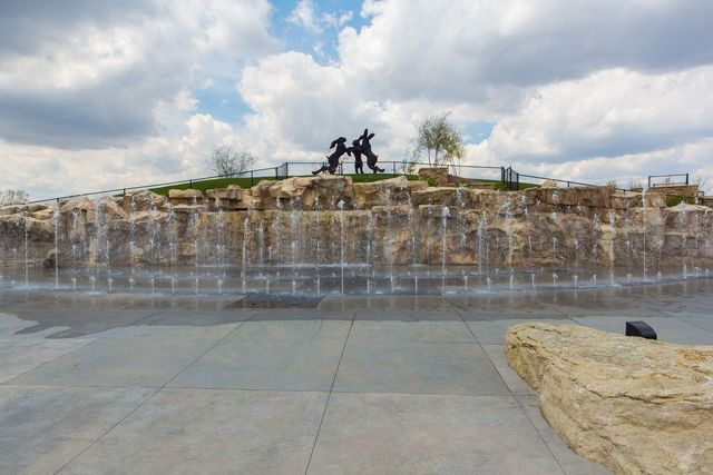 5523 Ballantrae Woods Drive, Dublin, OH 43016