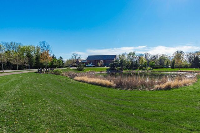5523 Ballantrae Woods Drive, Dublin, OH 43016