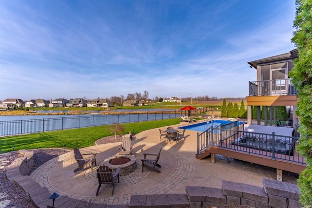 8560 Angel Drive, Newburgh, IN 47630