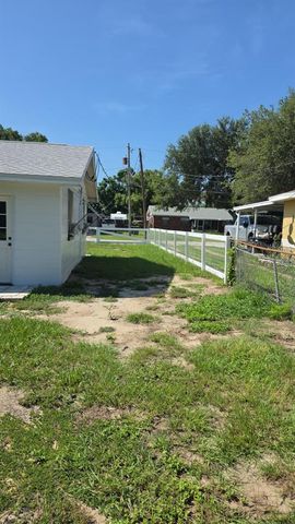 114 ANARECE AVENUE, Auburndale, FL 33823