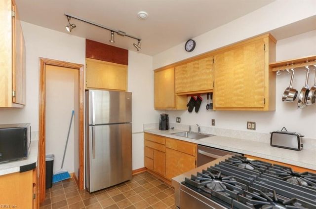 215 66th ST, Virginia Beach, VA 23451