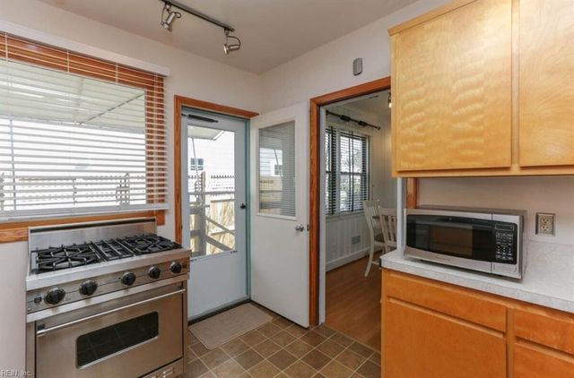 215 66th ST, Virginia Beach, VA 23451