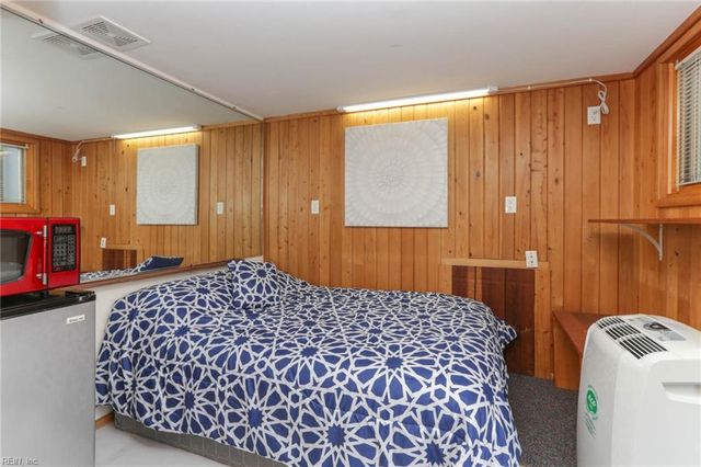 215 66th ST, Virginia Beach, VA 23451