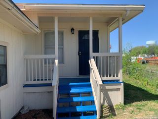 2319 Observation Dr Apt 3, San Antonio, TX 78227