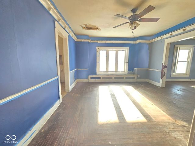 2030 S 8th Street, Terre Haute, IN 47802