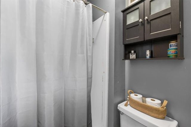 17 NW 102nd Terrace, Kansas City, MO 64155