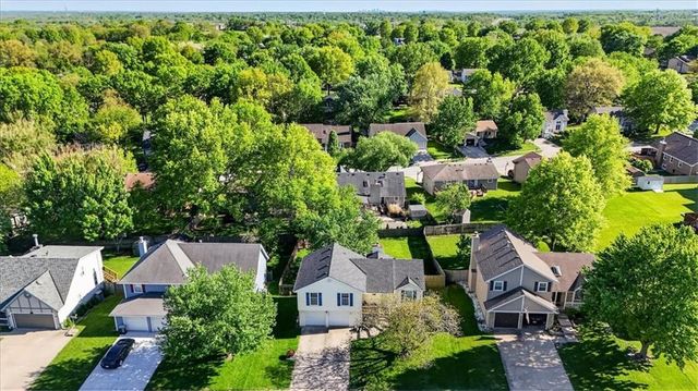 17 NW 102nd Terrace, Kansas City, MO 64155