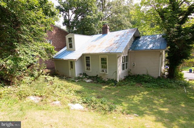 4003 VACATION LN, Arlington, VA 22207