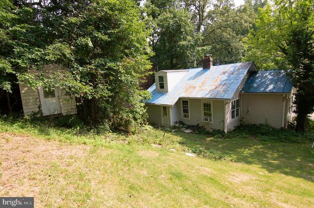 4003 VACATION LN, Arlington, VA 22207
