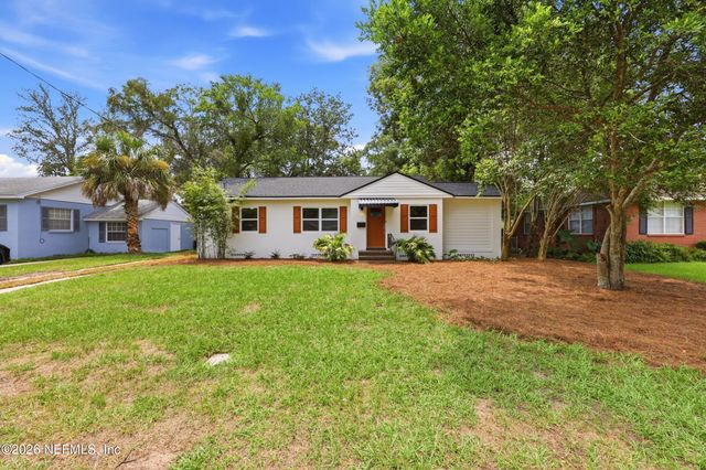 4242 PINEWOOD Avenue, Jacksonville, FL 32207