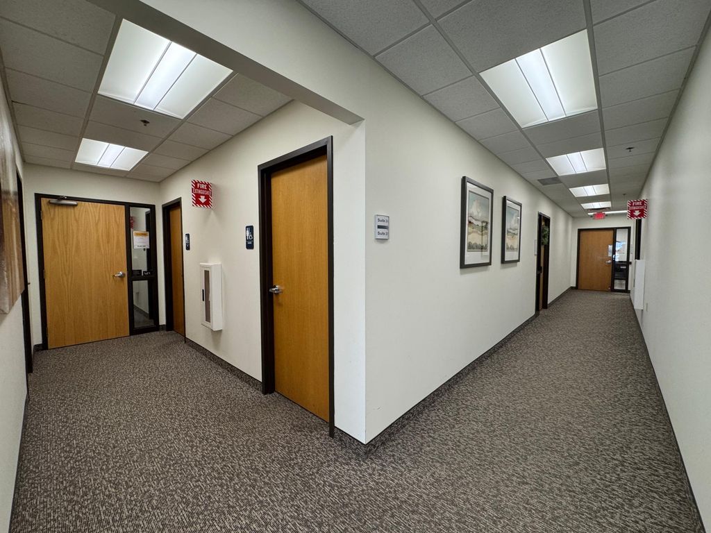 2850 Cutters Grove Avenue Suite 207, Anoka, MN 55303 — photo 4
