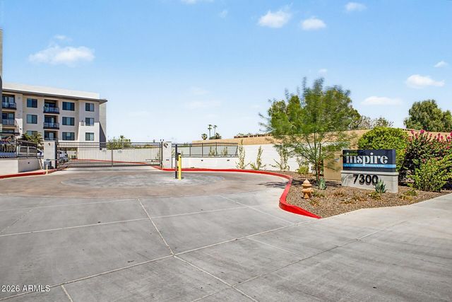 7300 E EARLL Drive 2013, Scottsdale, AZ 85251
