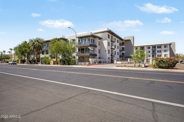 7300 E EARLL Drive 2013, Scottsdale, AZ 85251