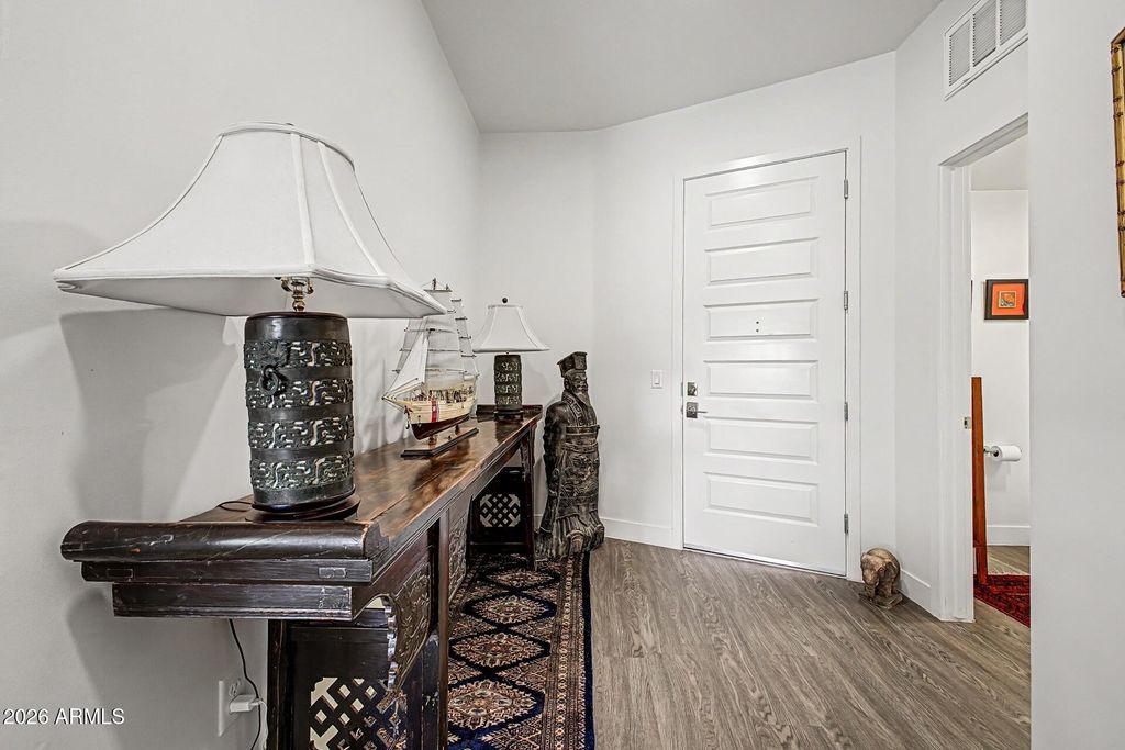 7300 E EARLL Drive 2013, Scottsdale, AZ 85251 — photo 2