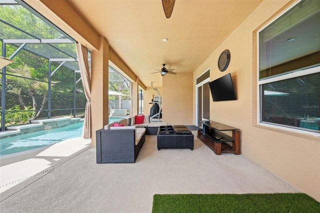 979 COUNTS CREST CIRCLE, Apopka, FL 32712