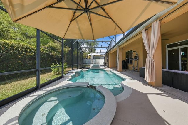 979 COUNTS CREST CIRCLE, Apopka, FL 32712