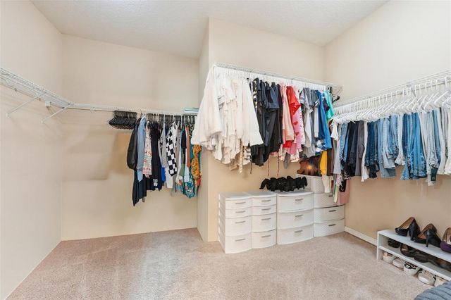 979 COUNTS CREST CIRCLE, Apopka, FL 32712