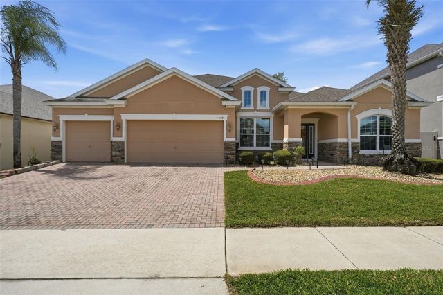 979 COUNTS CREST CIRCLE, Apopka, FL 32712