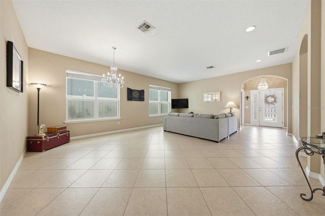 979 COUNTS CREST CIRCLE, Apopka, FL 32712