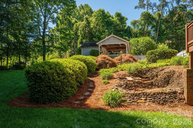 2302 Lowell Bethesda Road, Gastonia, NC 28056