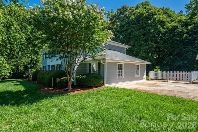 2302 Lowell Bethesda Road, Gastonia, NC 28056