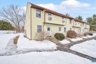 268 Hartford Turnpike APT C1, Tolland, CT 06084