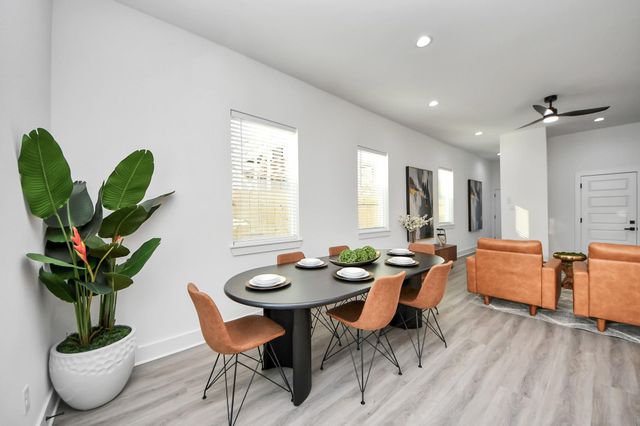 8533 Amadwe Street B, Houston, TX 77051