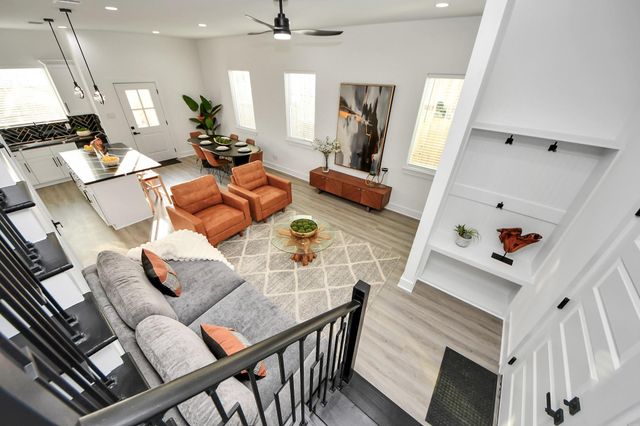 8533 Amadwe Street B, Houston, TX 77051