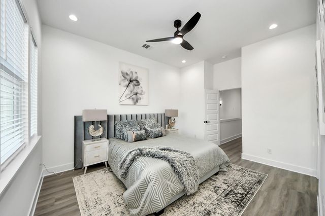 8533 Amadwe Street B, Houston, TX 77051