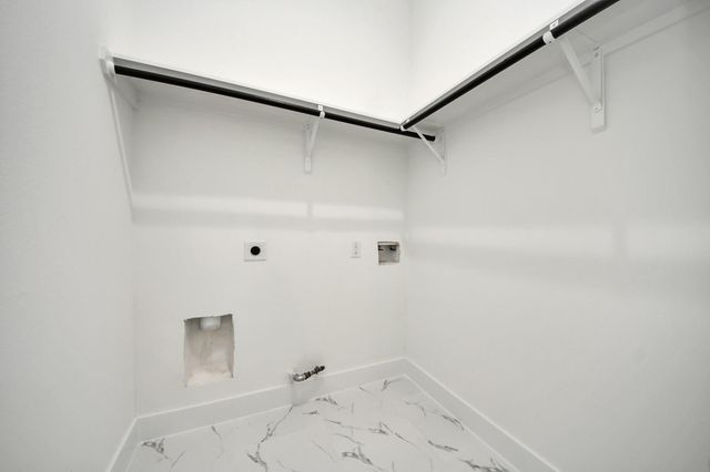 8533 Amadwe Street B, Houston, TX 77051