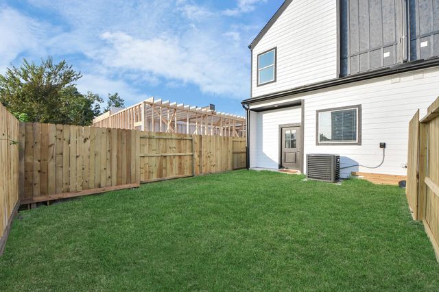 8533 Amadwe Street B, Houston, TX 77051