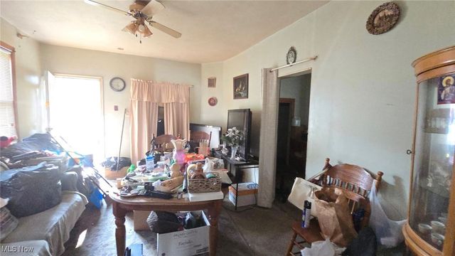 3221 W 56th Street, Cleveland, OH 44102