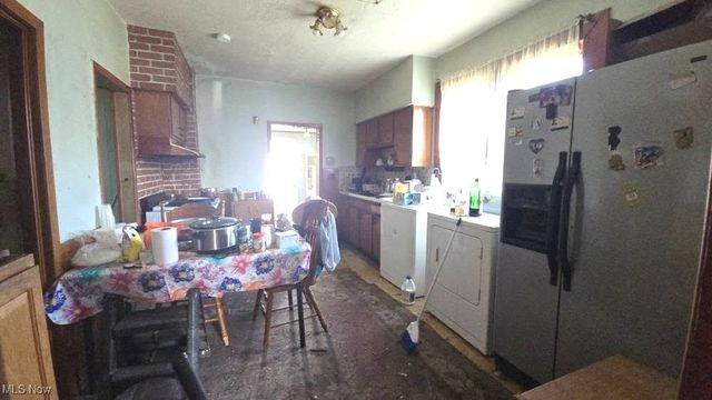 3221 W 56th Street, Cleveland, OH 44102