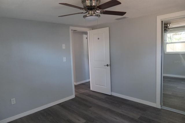 5712 BAY BOULEVARD, Port Richey, FL 34668