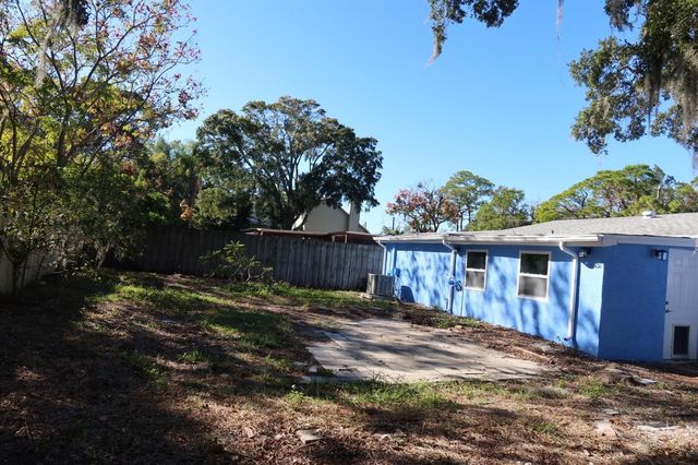 5712 BAY BOULEVARD, Port Richey, FL 34668