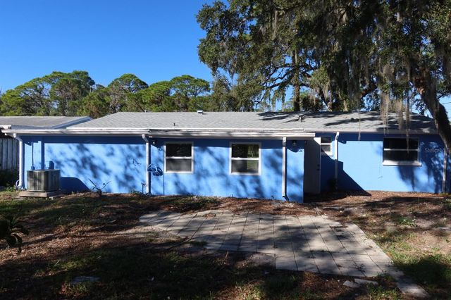 5712 BAY BOULEVARD, Port Richey, FL 34668