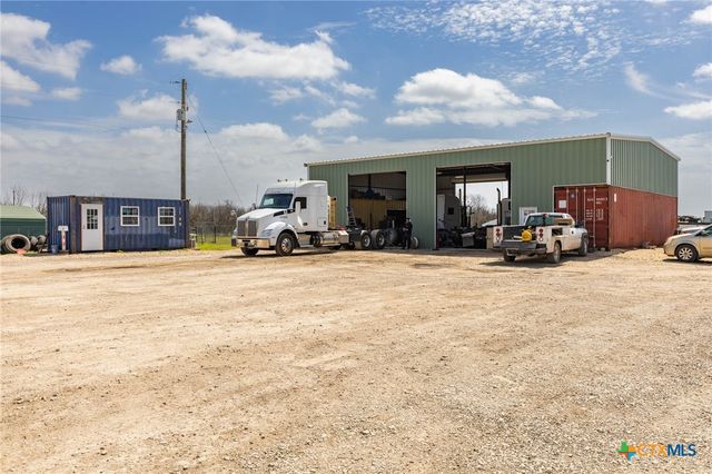 1758 Ilka Switch, Seguin, TX 78155