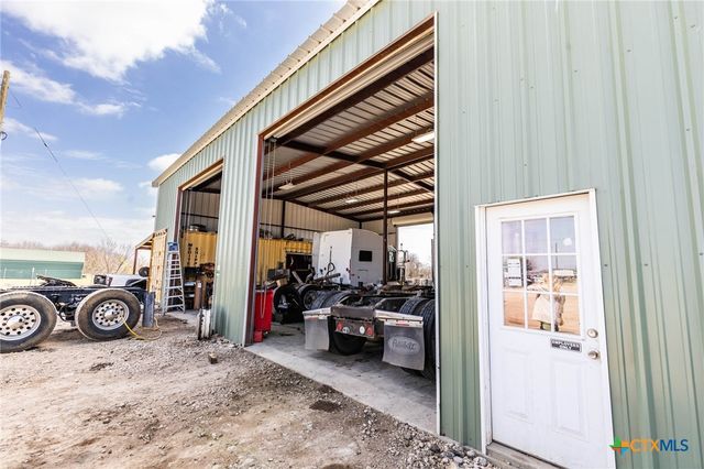 1758 Ilka Switch, Seguin, TX 78155